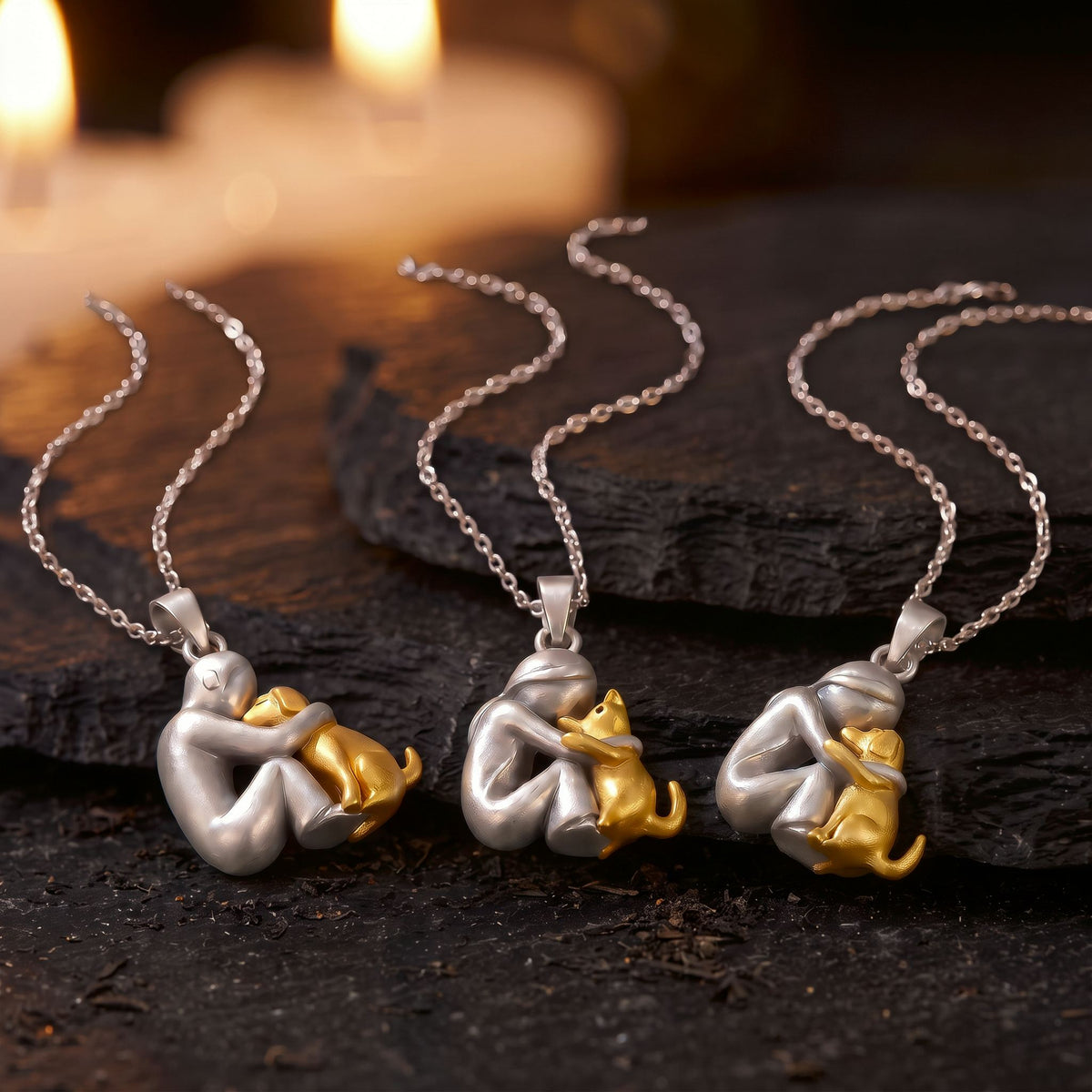 Los tres diseños del Collar Lazo Eterno juntos