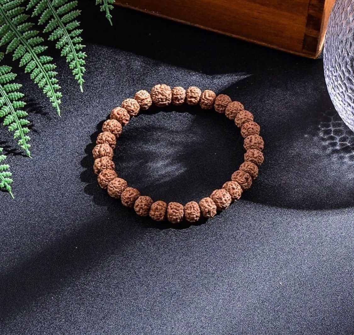 PACK OM - JAPA MALA EN SEMILLAS DE RUDRAKSHA NATURALES + BRAZALETE - Soy Buda