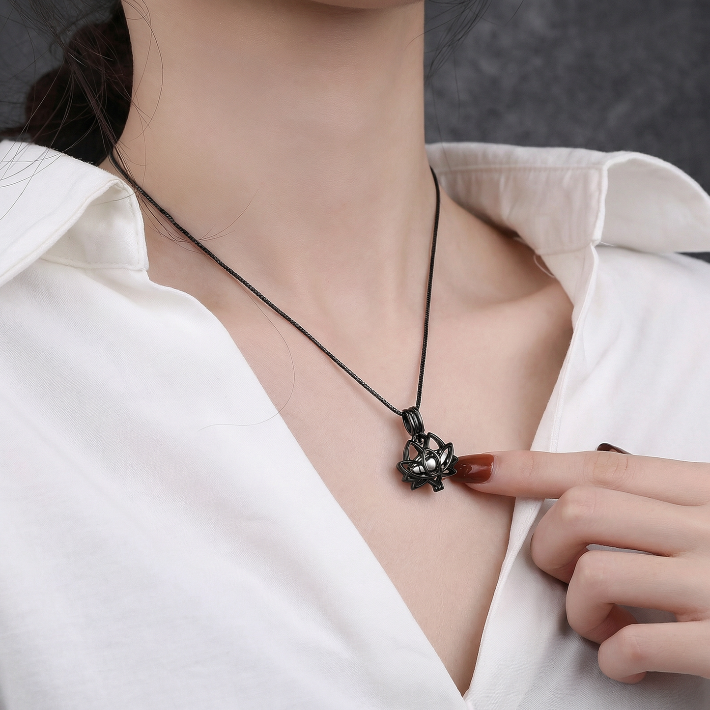 COLLAR SUGRAFIO FLOR DE LOTO